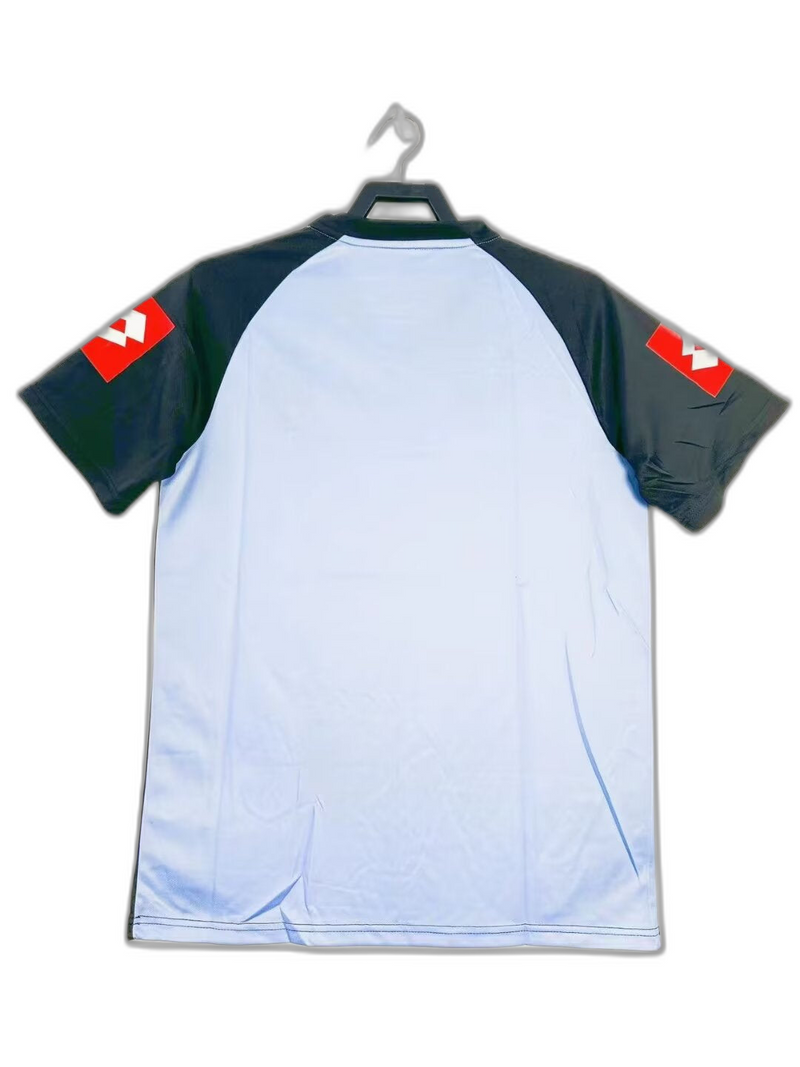 Camisa Juventus 02/03 Azul Goleiro - Versão Retrô