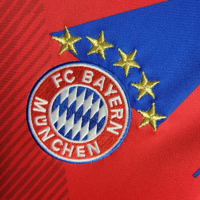 Camisa Bayern München 10 Crowns 22/23 s/n° Torcedor Adidas Masculina - Vermelho