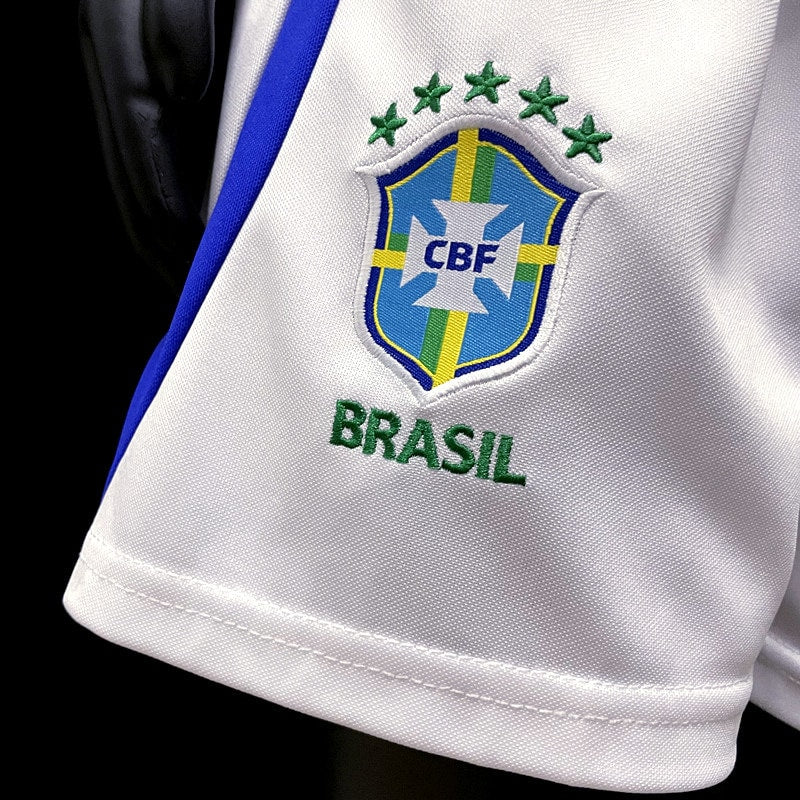 Conjunto Infantil Brasil II 2022/23